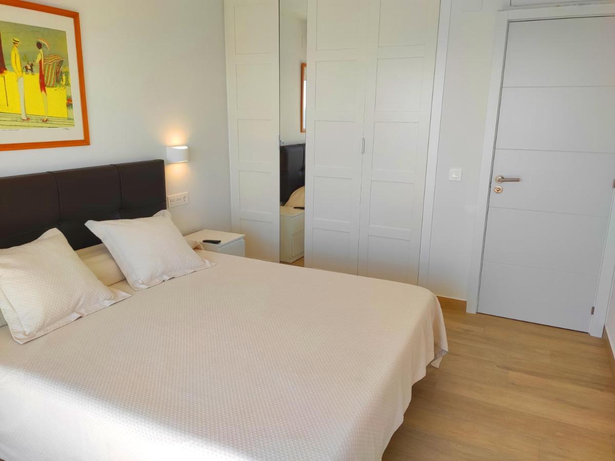 Beachfront -- New Luxury Apartment -- 1ª Linea Playa -- Fuengirola City Center -- Private Parking -- Panoramic Sea Views -- Exterior foto