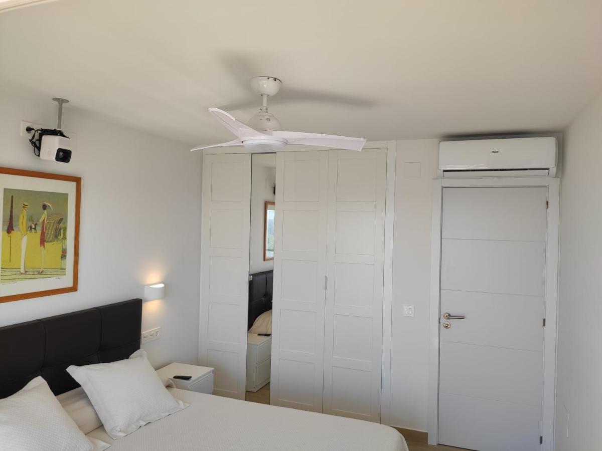 Beachfront -- New Luxury Apartment -- 1ª Linea Playa -- Fuengirola City Center -- Private Parking -- Panoramic Sea Views -- Exterior foto