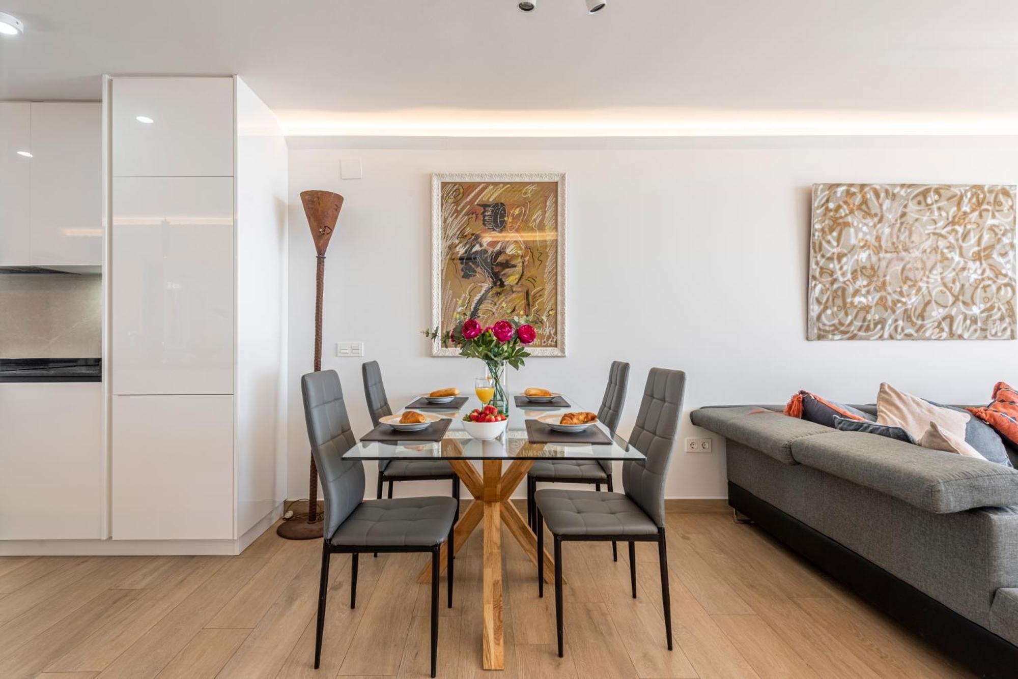 Beachfront -- New Luxury Apartment -- 1ª Linea Playa -- Fuengirola City Center -- Private Parking -- Panoramic Sea Views -- Exterior foto